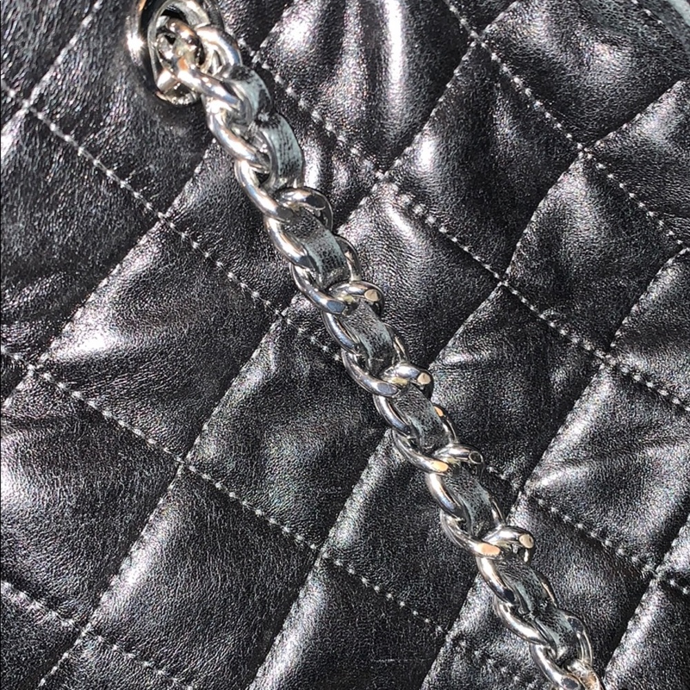 Michael Kors Bag - Picture 8 of 8